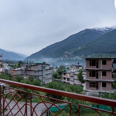 Pristine Inn Manali Екстериор снимка