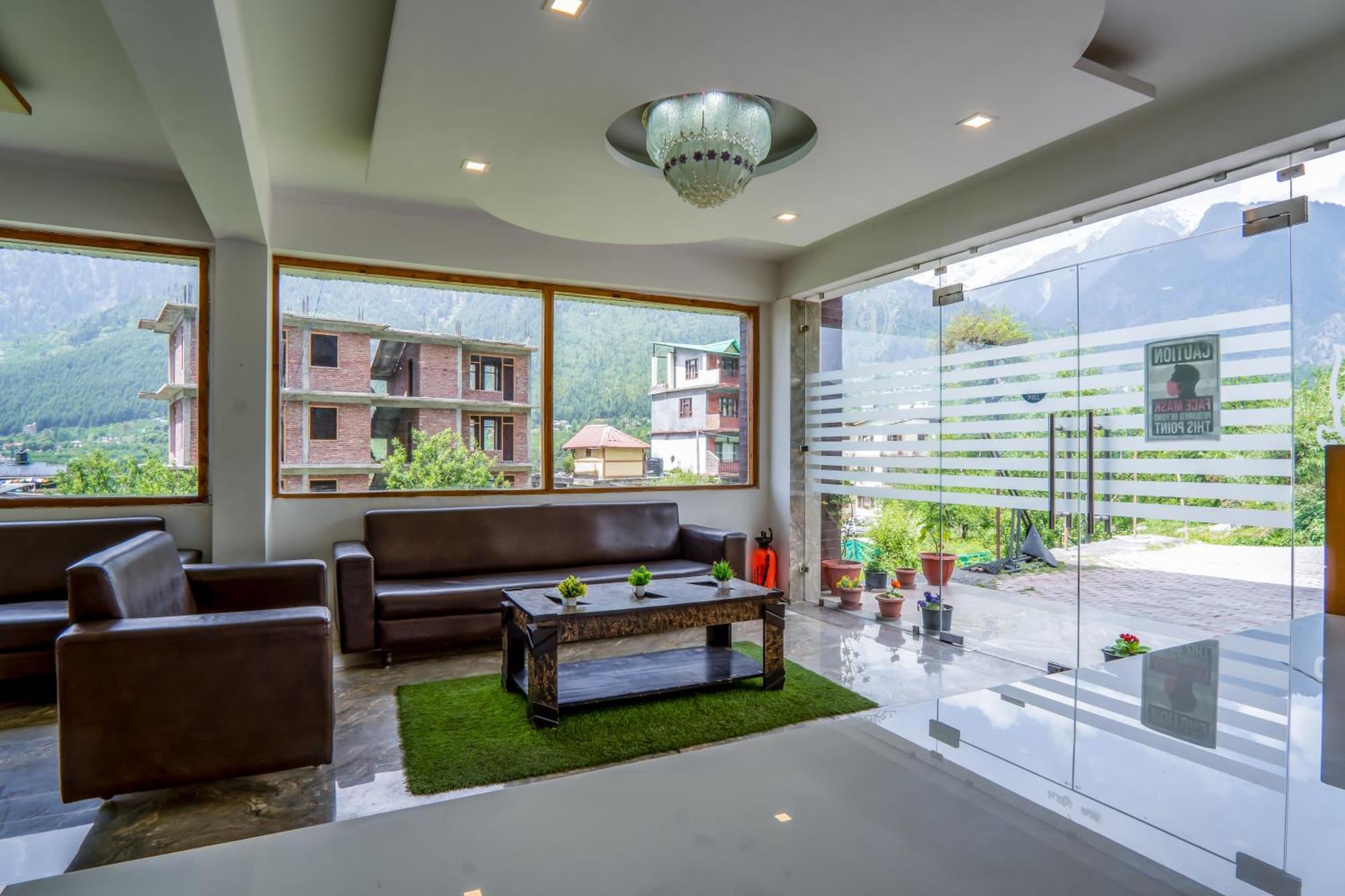 Pristine Inn Manali Екстериор снимка